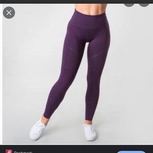 Alphalete Revival R6 Leggings